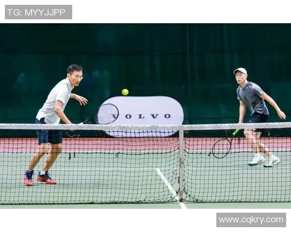 全国锦标赛回顾：西安网球队展现卓越团队协作精神与战斗力